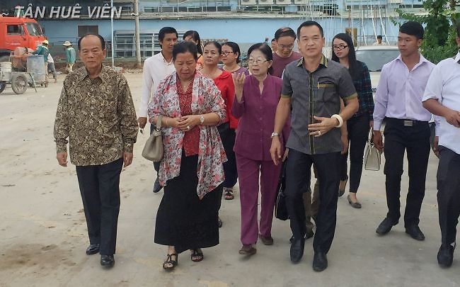 12/11/2015: Đoàn công tác Đại sứ quán Campuchia đến thăm.