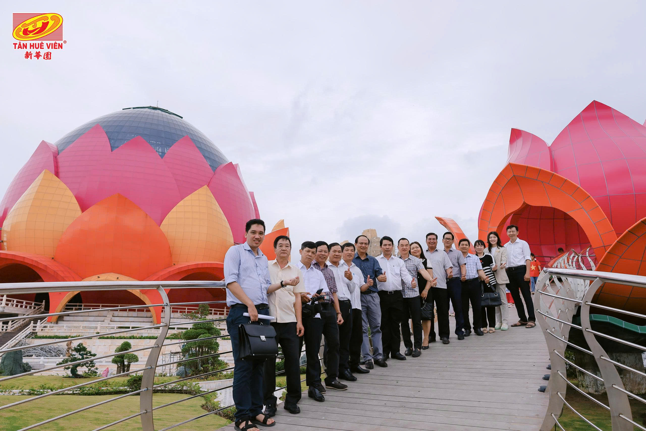 TÂN HUÊ VIÊN VINH DỰ TIẾP ĐOÀN SỞ CÔNG THƯƠNG TP.CẦN THƠ ĐẾN LÀM VIỆC