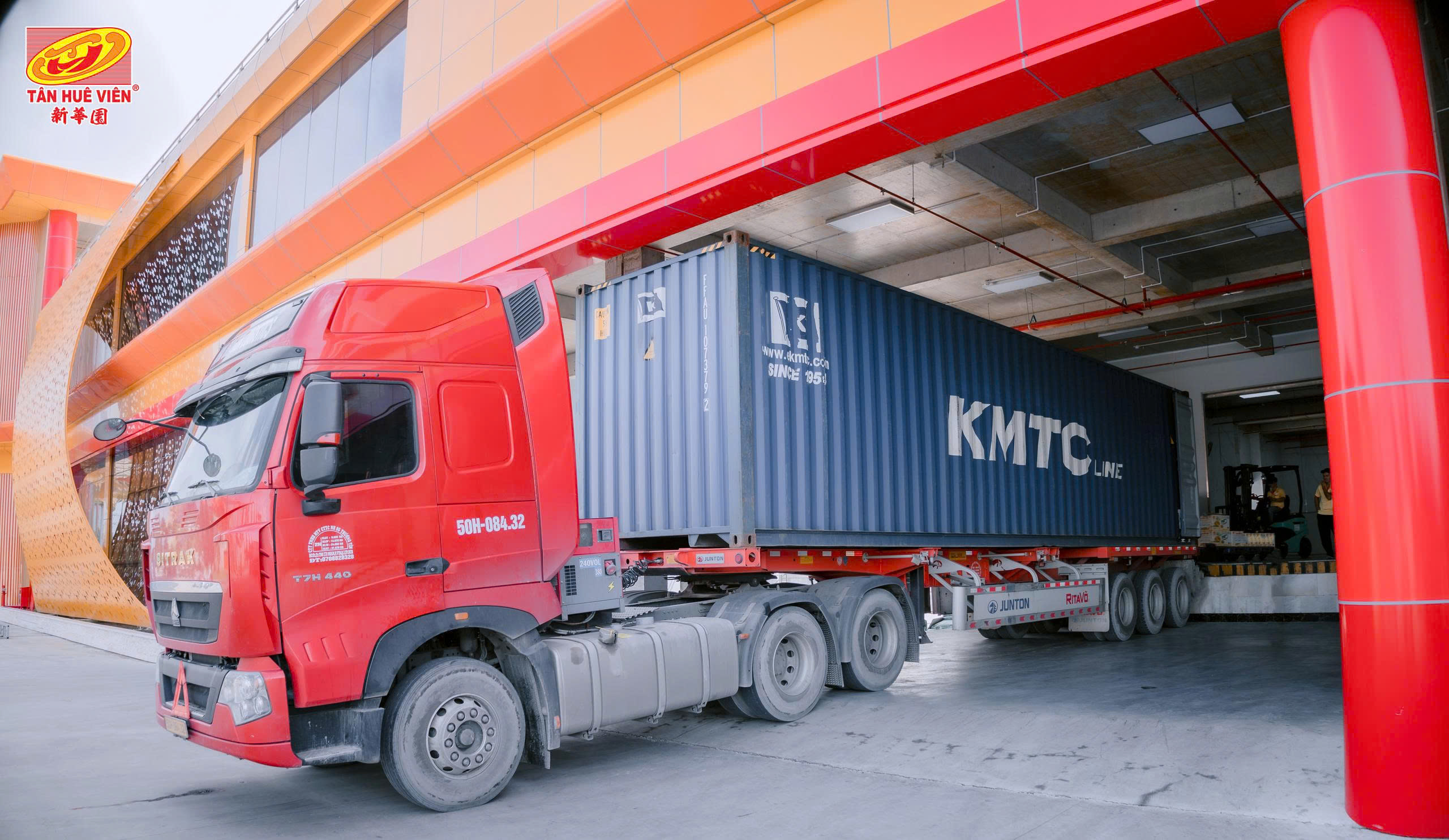 HÁO HỨC ĐÓN CHÀO LÔ HÀNG XUẤT KHẨU CỦA TÂN HUÊ VIÊN SANG HÀN QUỐC