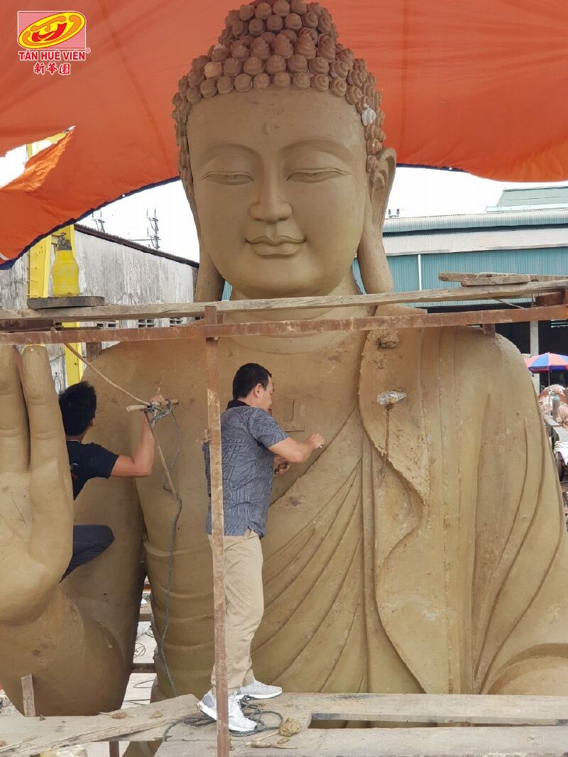 Quá trình chuẩn bị lễ đúc tượng phật dược sư Tân Huê Viên